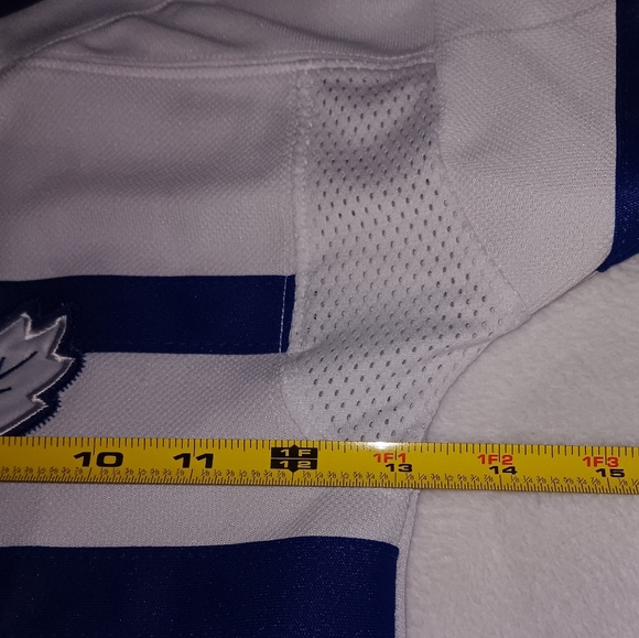 2018 Auston Matthews Stadium Series Authenti Toronto Maple Leafs Hockey Jersey - Picture 7 of 7
